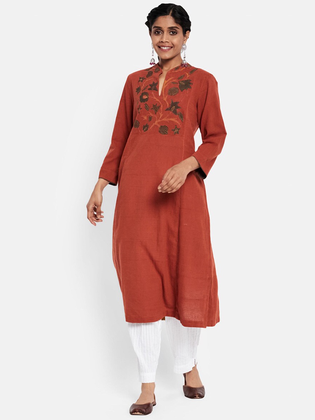 

Fabindia Mandarin Collar Floral Cotton Kurta, Rust