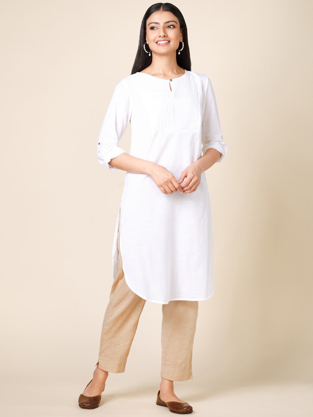 

Fabindia FabBasic Women White Cotton Striped Keyhole Neck Kurta