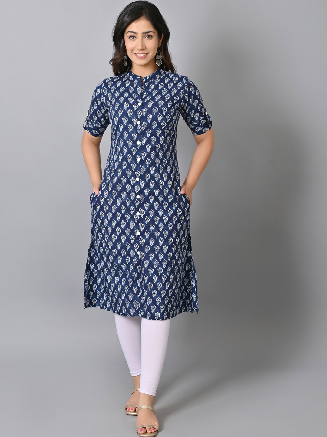 

VASTRAMANIAA Ethnic Motifs Printed Mandarin Collar pure Cotton Kurta, Blue