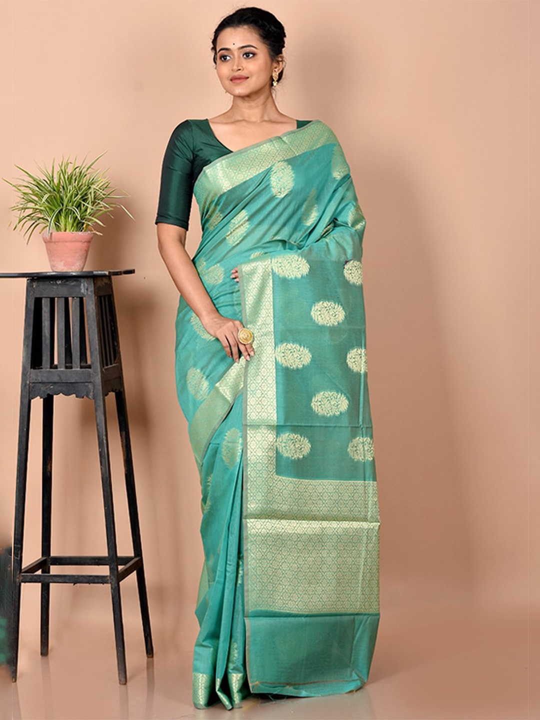 

AllSilks Sea Green & Gold-Toned Woven Design Zari Silk Cotton Saree