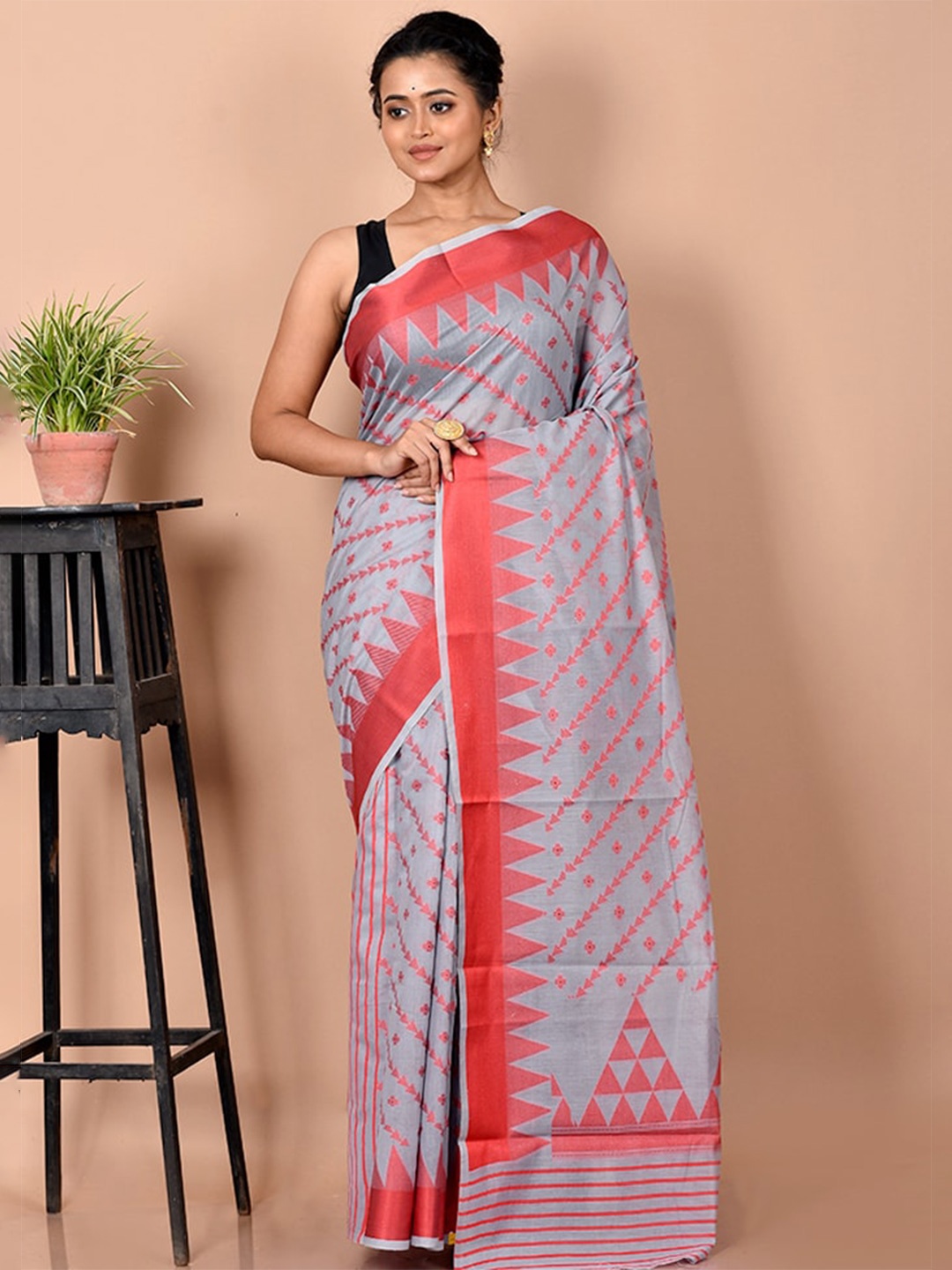 

AllSilks Grey & Red Woven Design Silk Cotton Saree