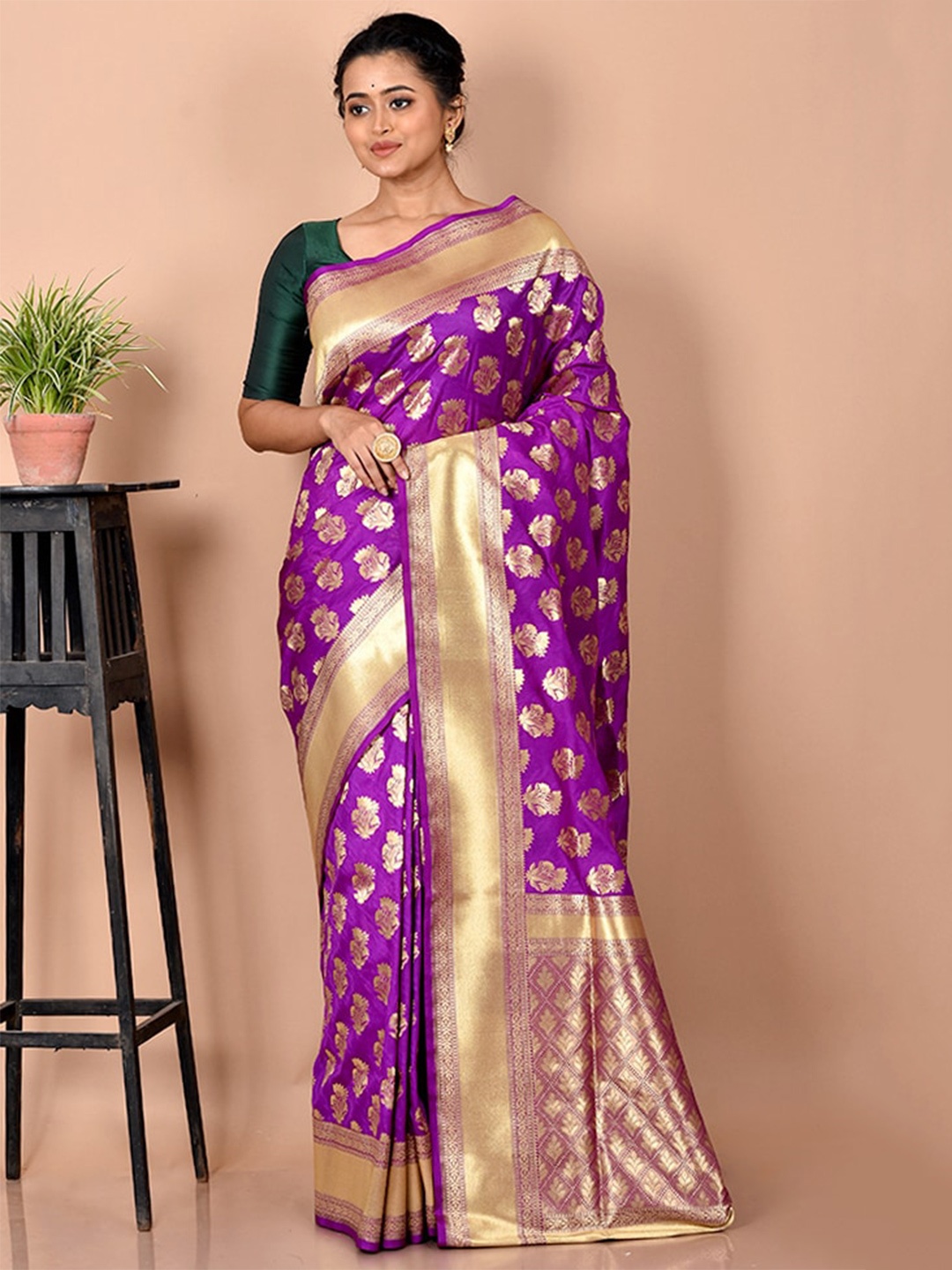 

AllSilks Purple & Gold-Toned Floral Woven Design Zari Silk Blend Uppada Saree