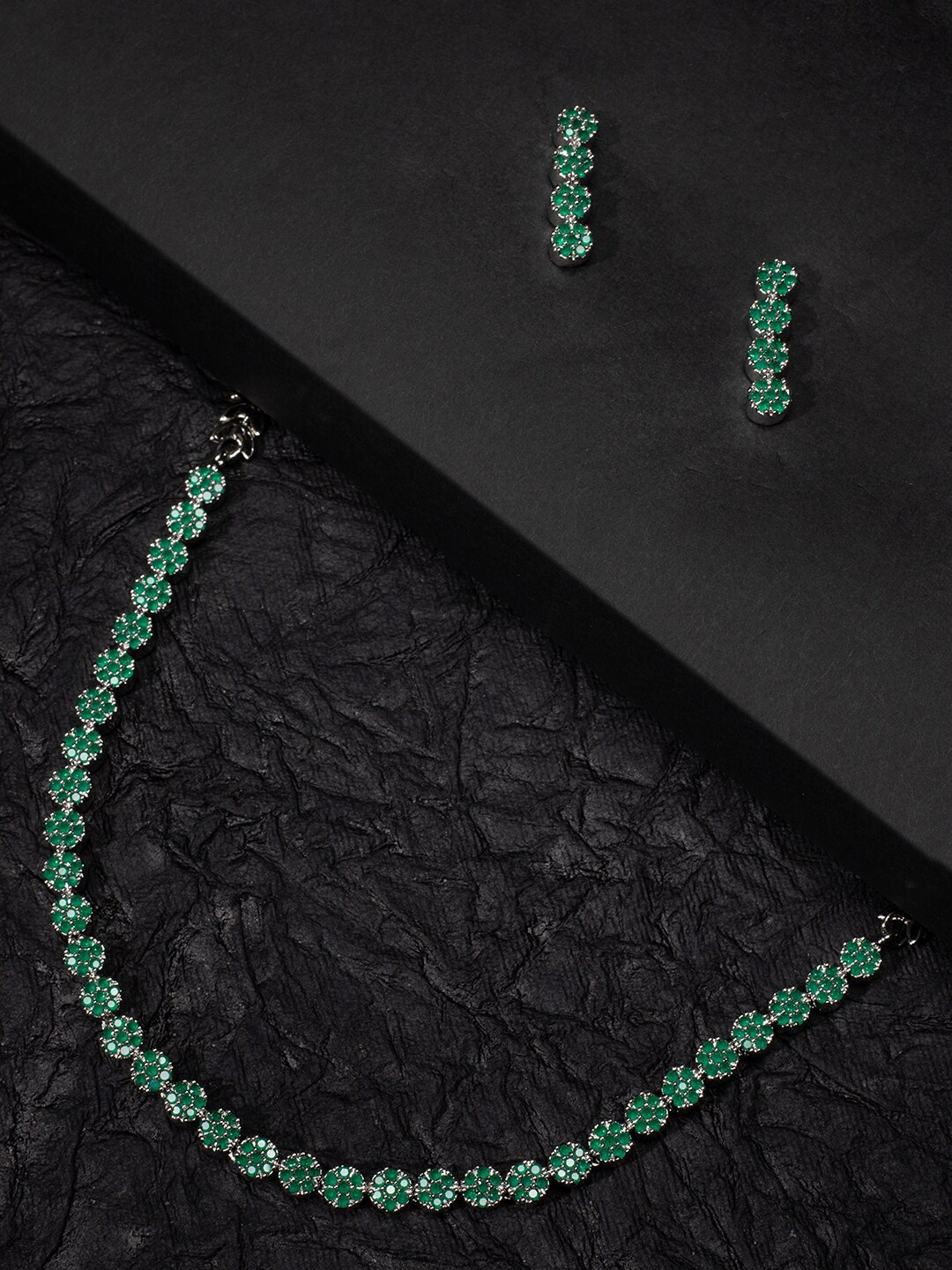 

justpeachy Rhodium-Plated Green AD-Studded Jewellery Set, Silver