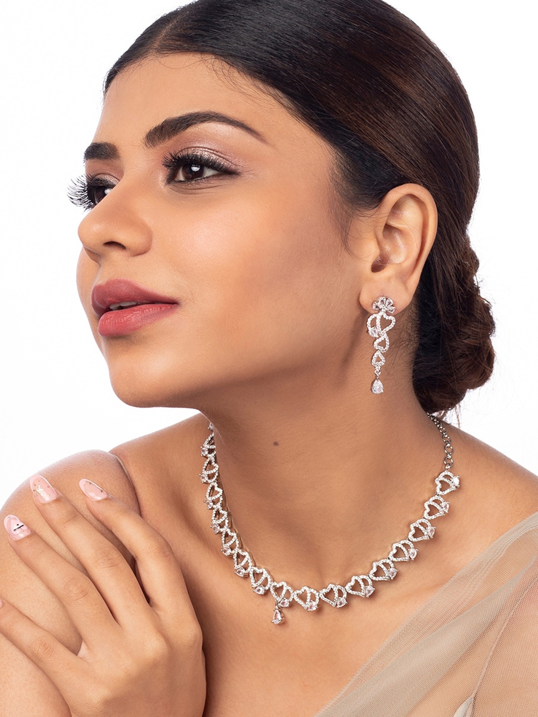 

justpeachy Rhodium-Plated Silver-Toned White AD-Studded Jewellery Set