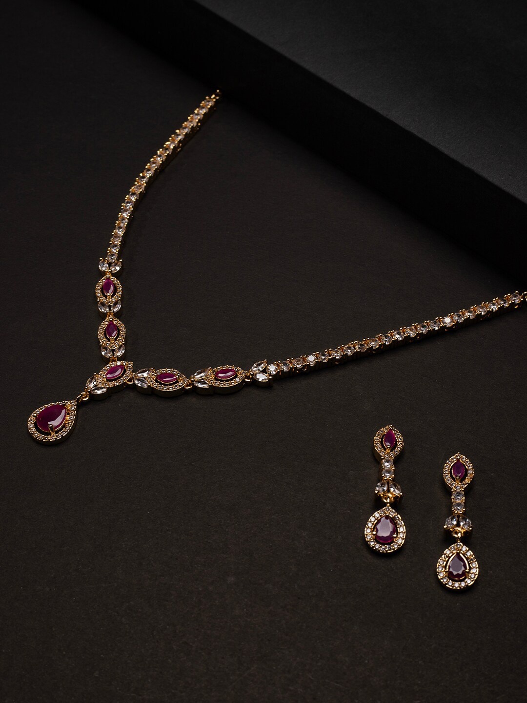

justpeachy Gold-Plated Red & White AD-Studded Jewellery Set