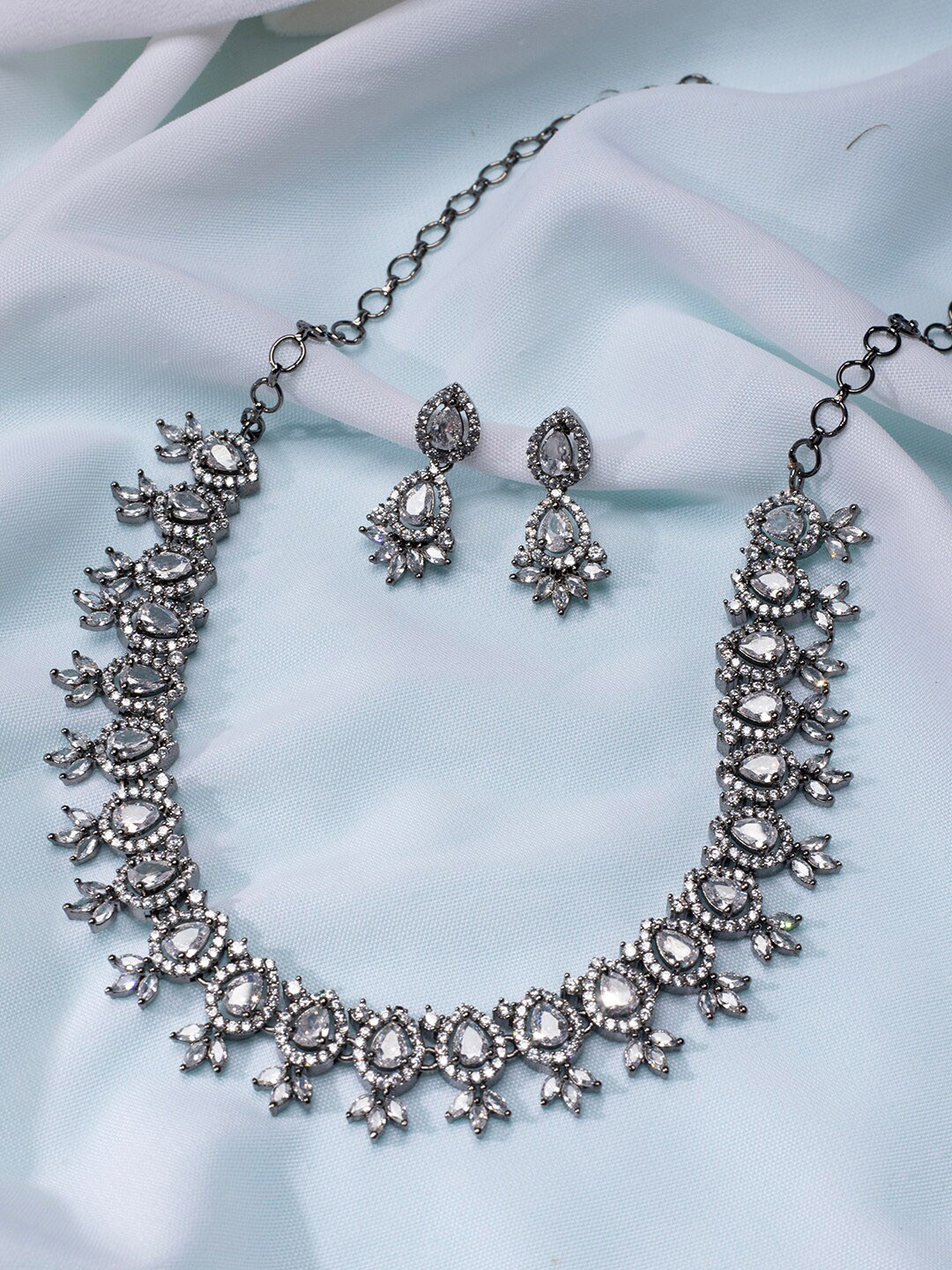 

justpeachy Rhodium-Plated Silver-Toned & AD Studded Jewellery Set