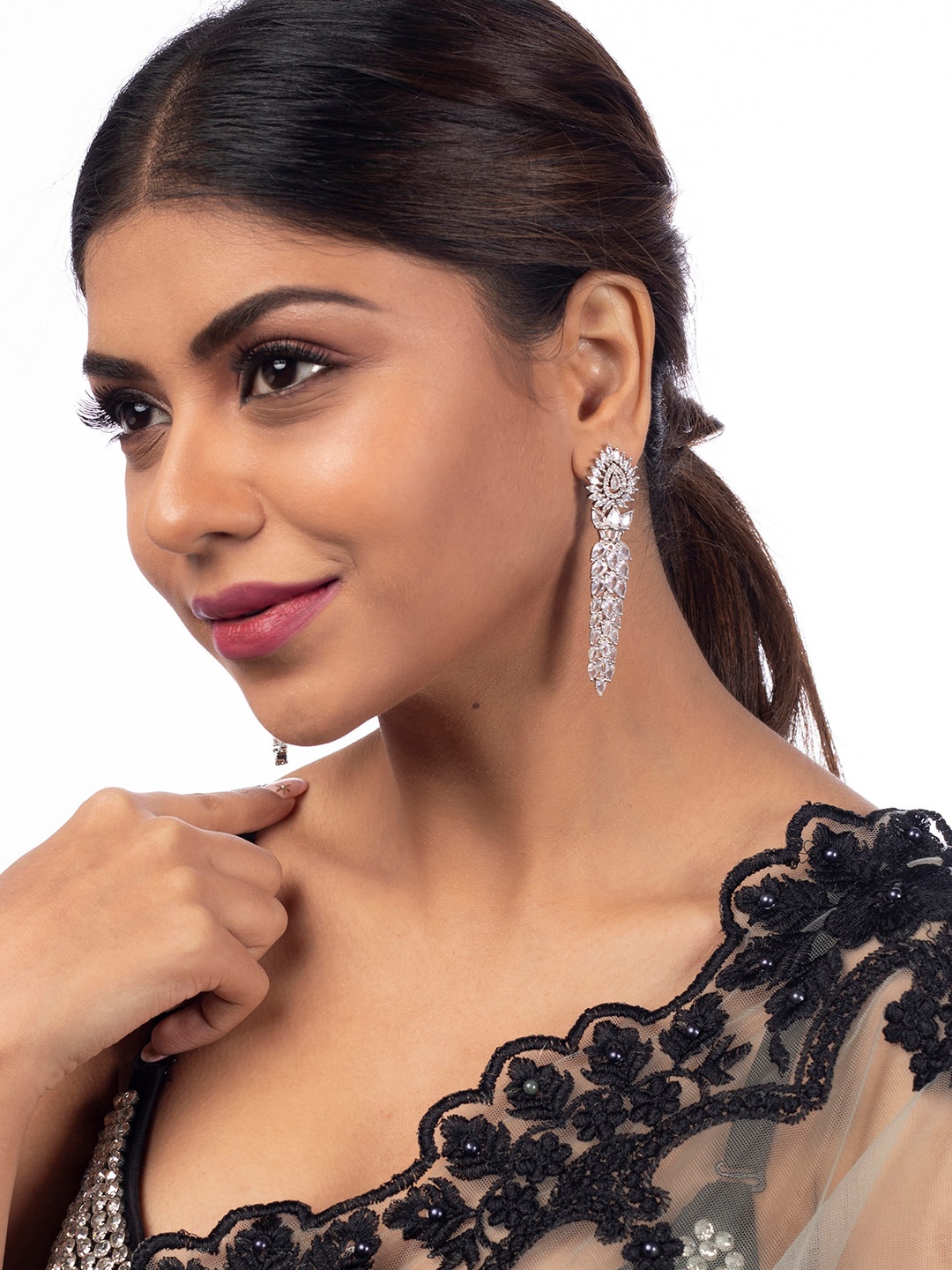 

justpeachy Silver-Toned & Rhodium Plated Contemporary Drop Earrings
