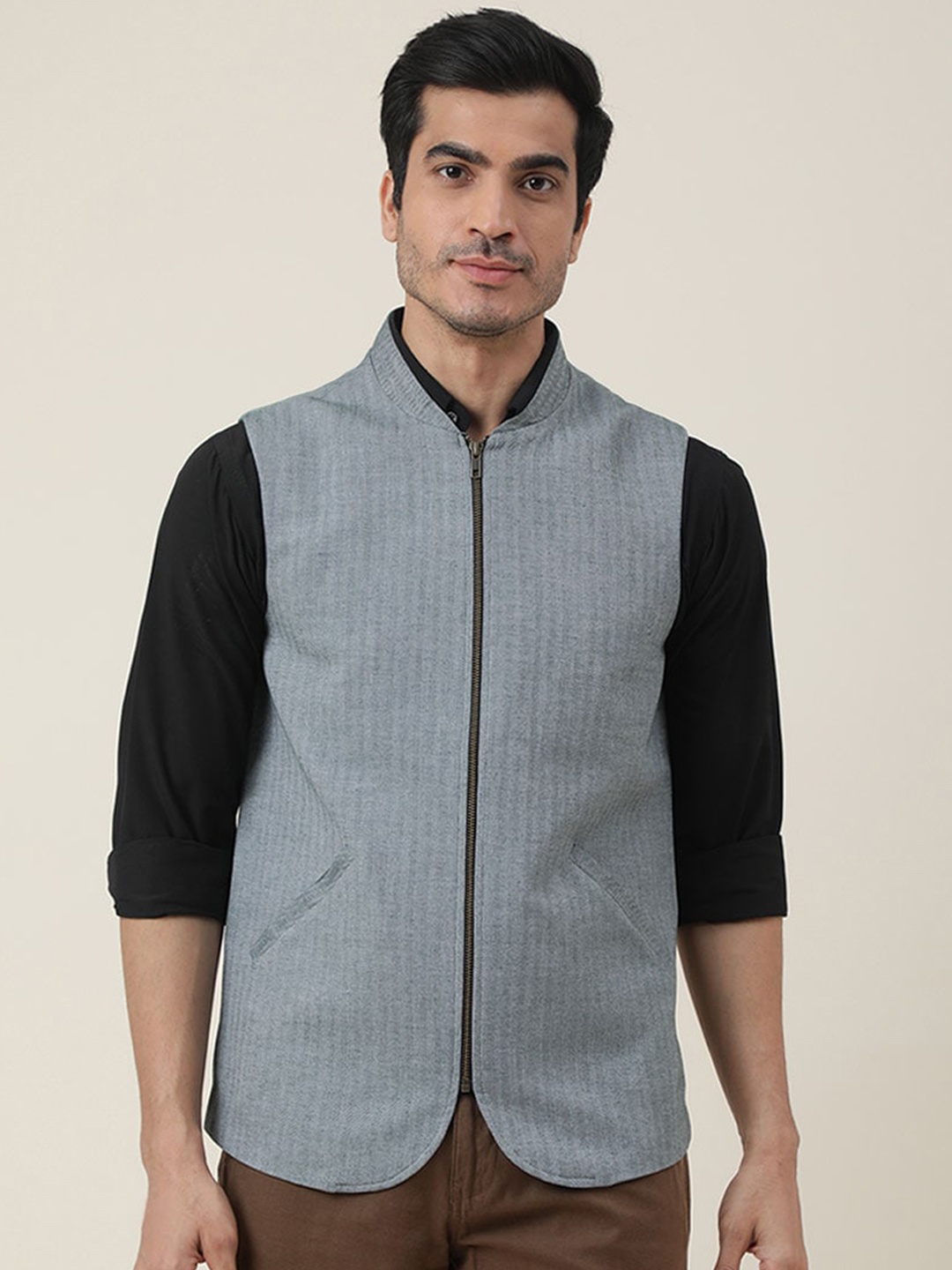 

Fabindia Men Grey Self Design Mandarin Collar Cotton Tailored Jacket