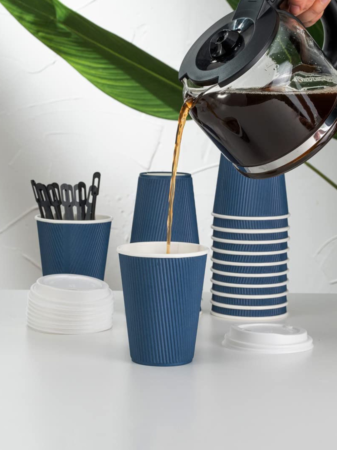 

NASTEE Blue & White White White Textured Plastic Matte Cups Set of Cups and Mugs