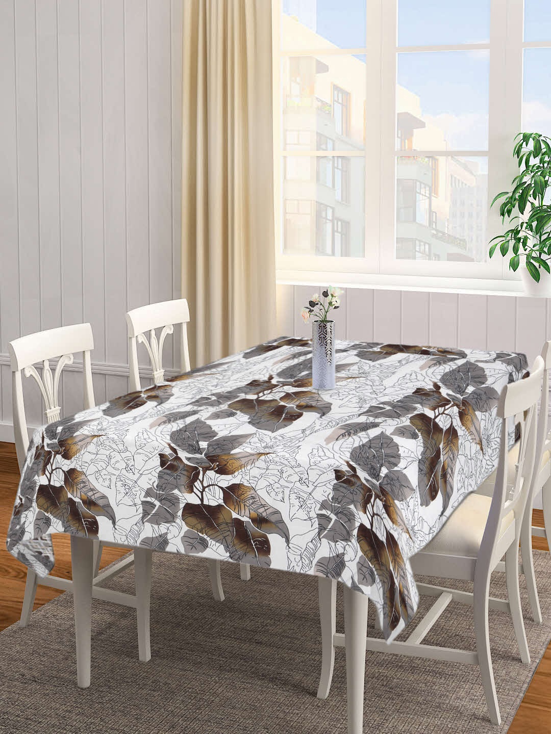 

KLOTTHE White & Grey Floral Printed 6 Seater Rectangular Table Cover