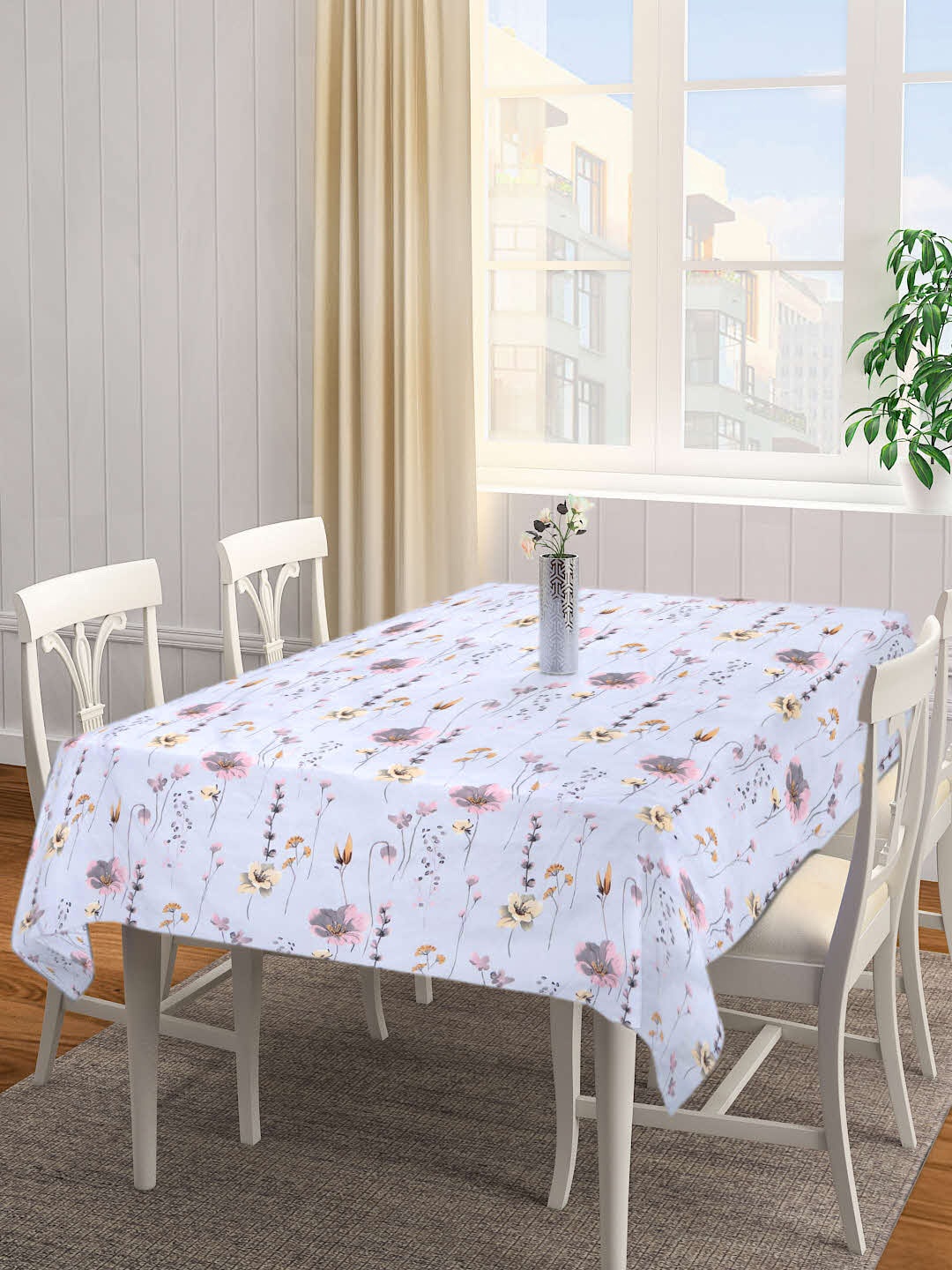 

KLOTTHE White & Pink Floral Printed Six Seater Rectangle Table Covers