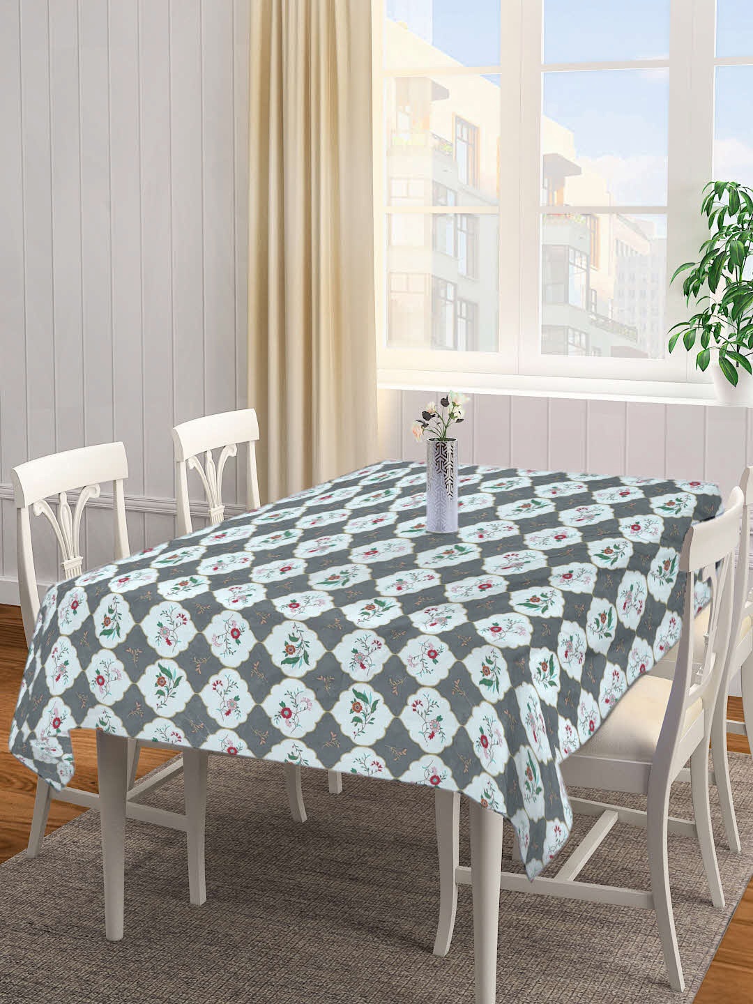 

KLOTTHE Grey & White Floral Printed 6 Seater Dining Table Cover