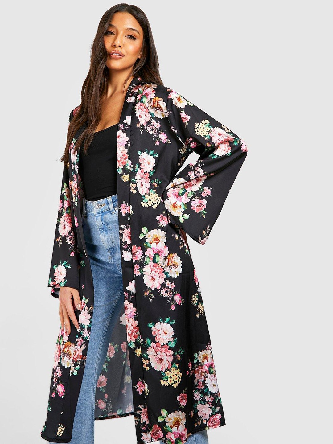 

Boohoo Women Black & Pink Satin Floral Print Shrug