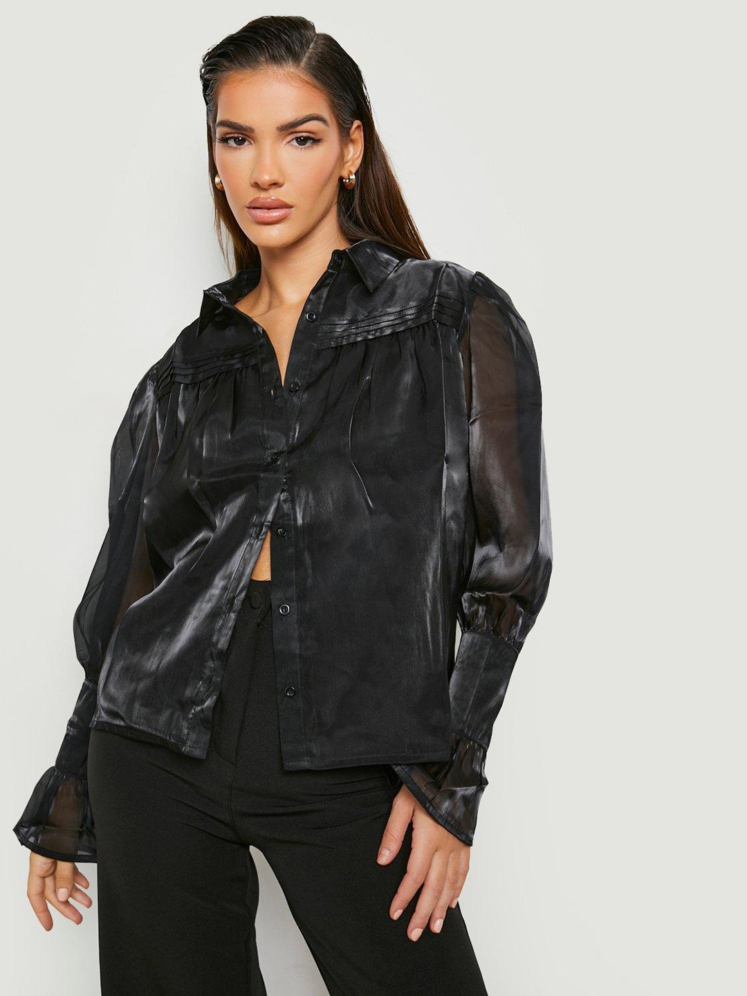 

Boohoo Women Black Shimmery Organza Casual Shirt