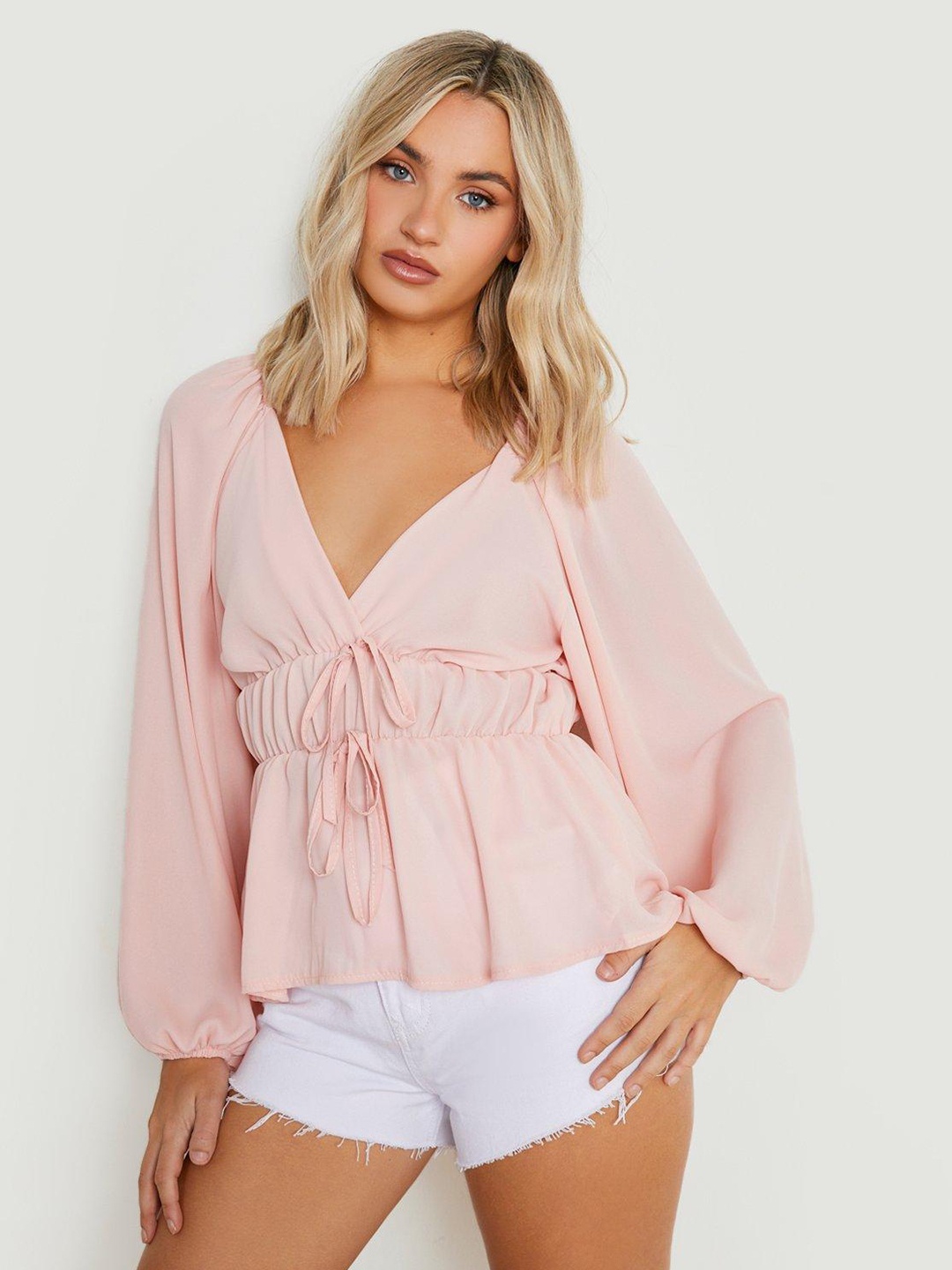 

Boohoo Pink Solid Chiffon Top