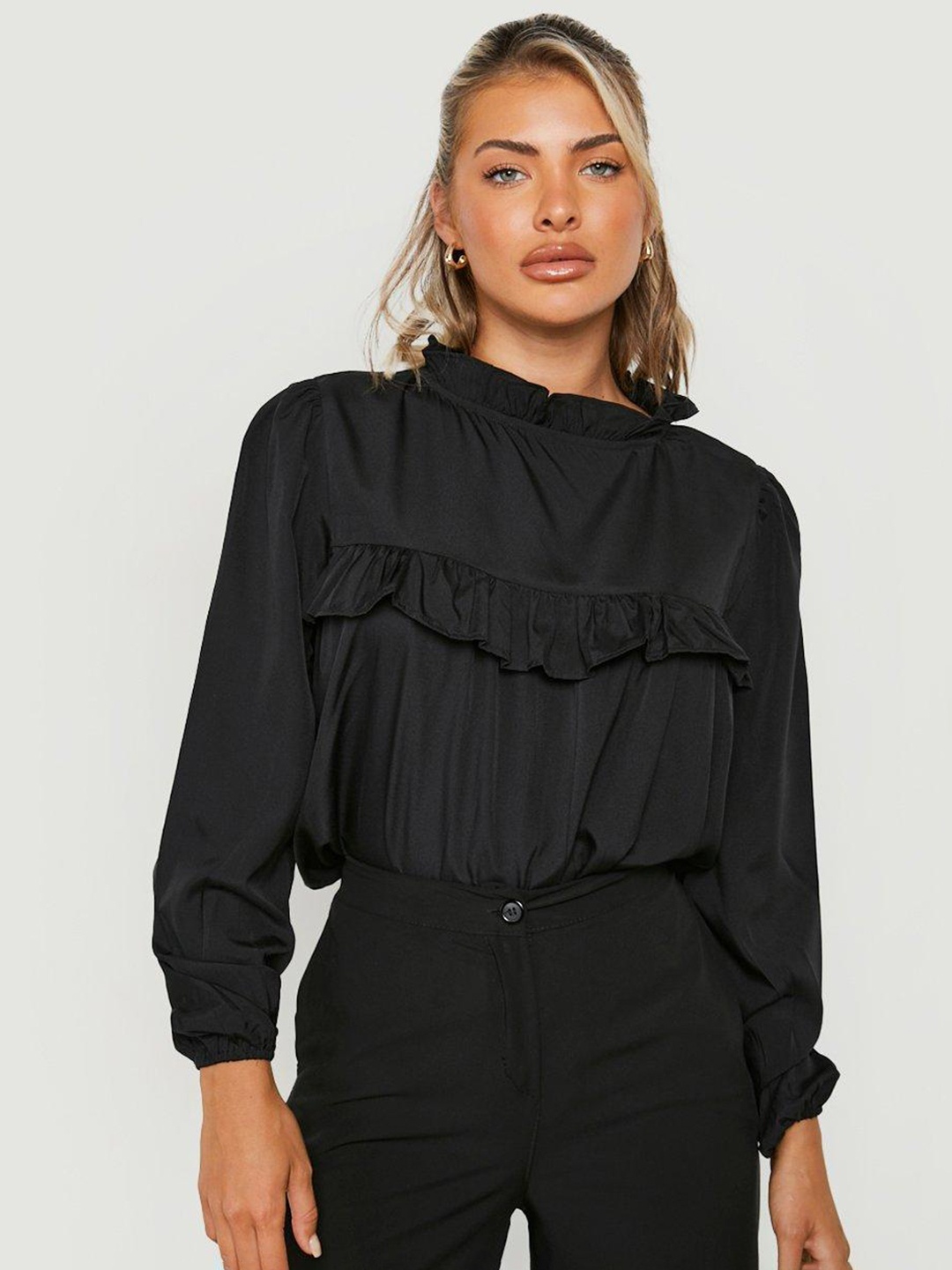 

Boohoo Black Mandarin Collar Ruffle Detail Top
