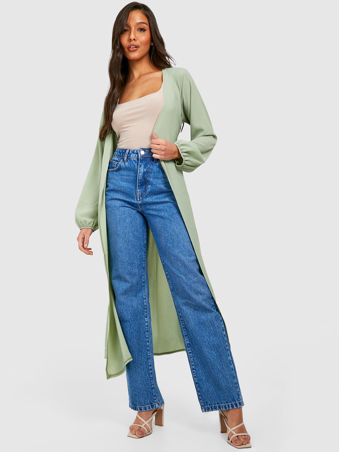 

Boohoo Women Green Belted Longline Shrug