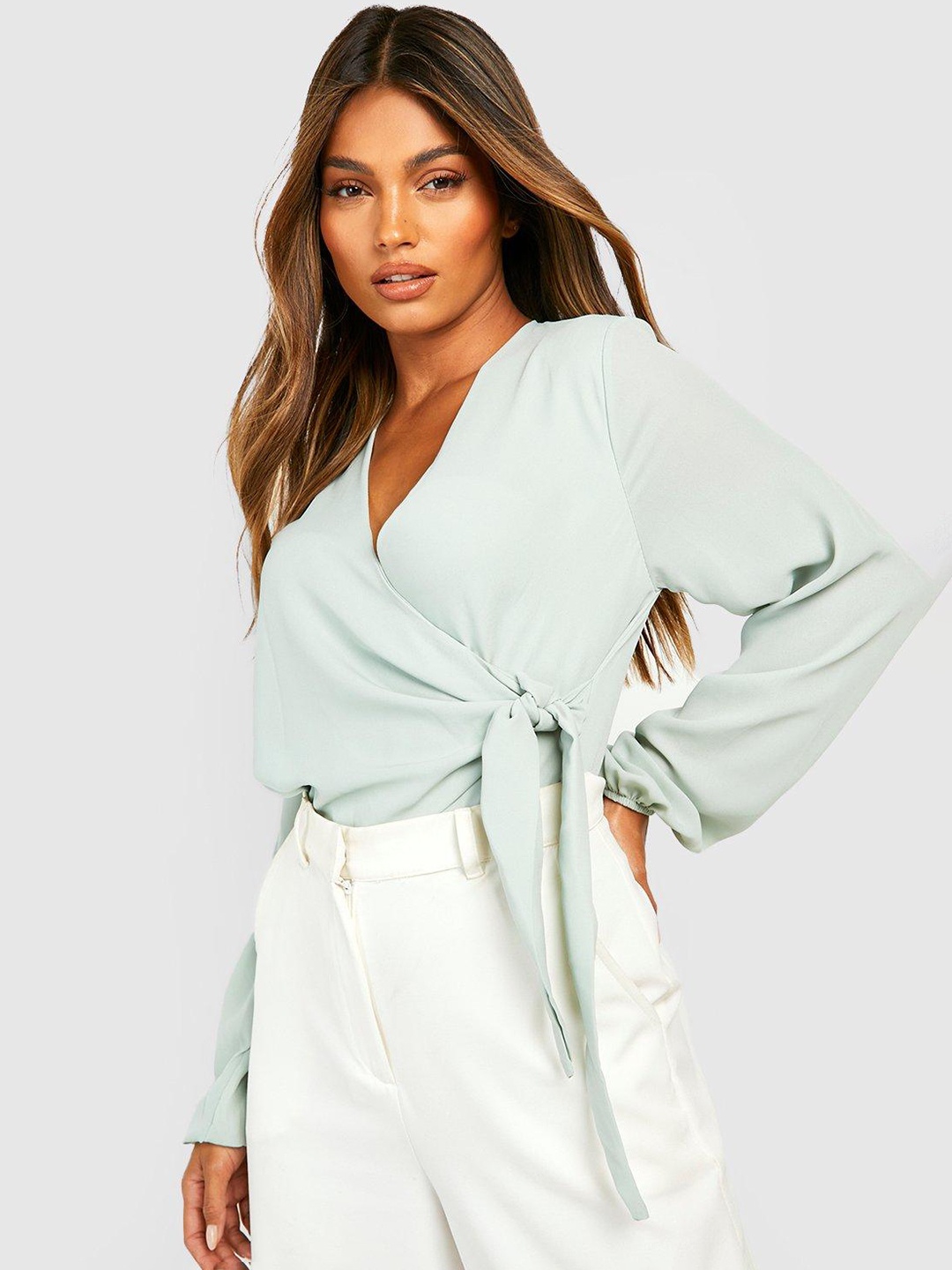 

Boohoo Green Solid Wrap Bodysuit