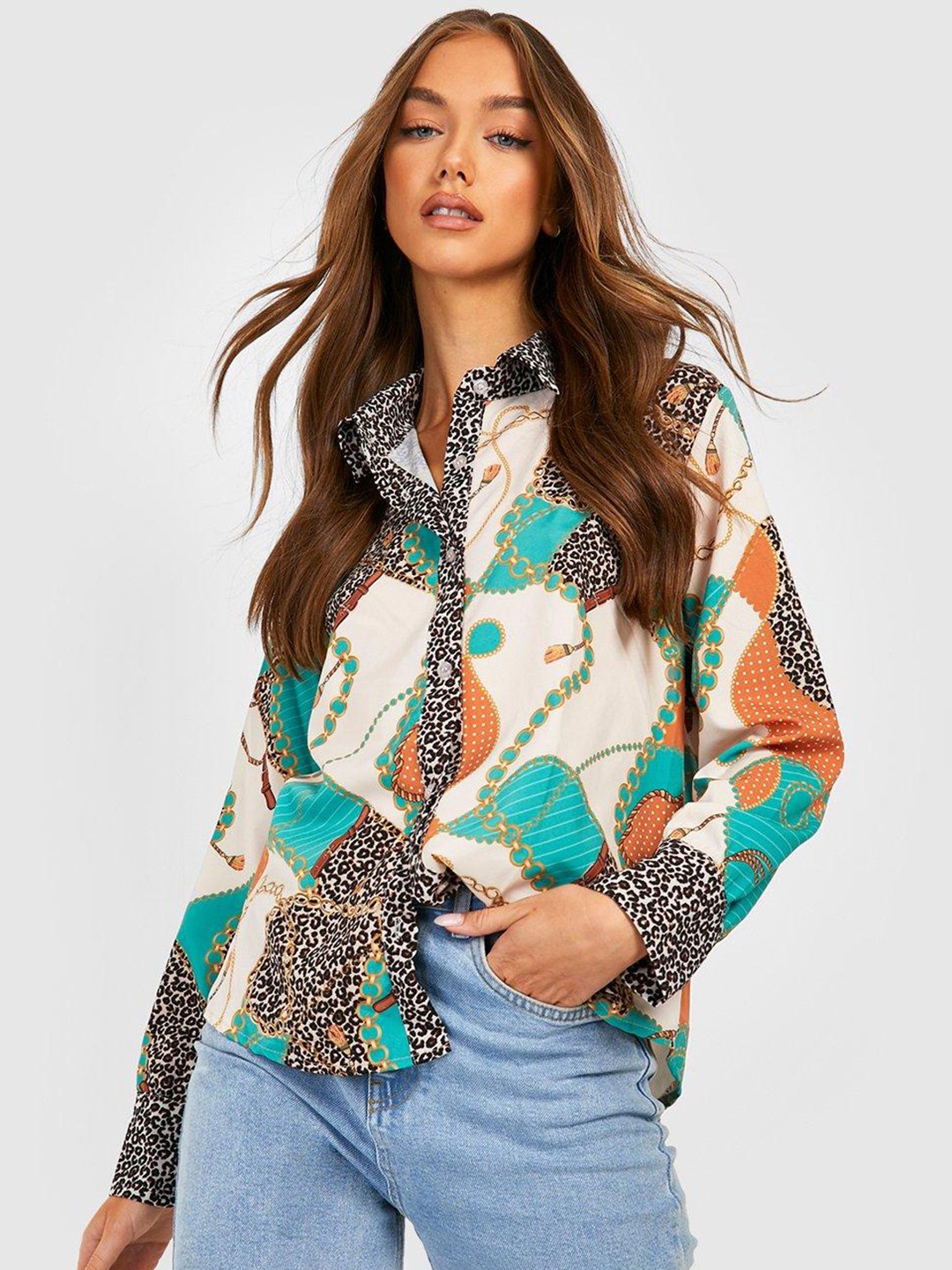 

Boohoo Women Cream-Coloured & Blue Conversational Print Casual Shirt