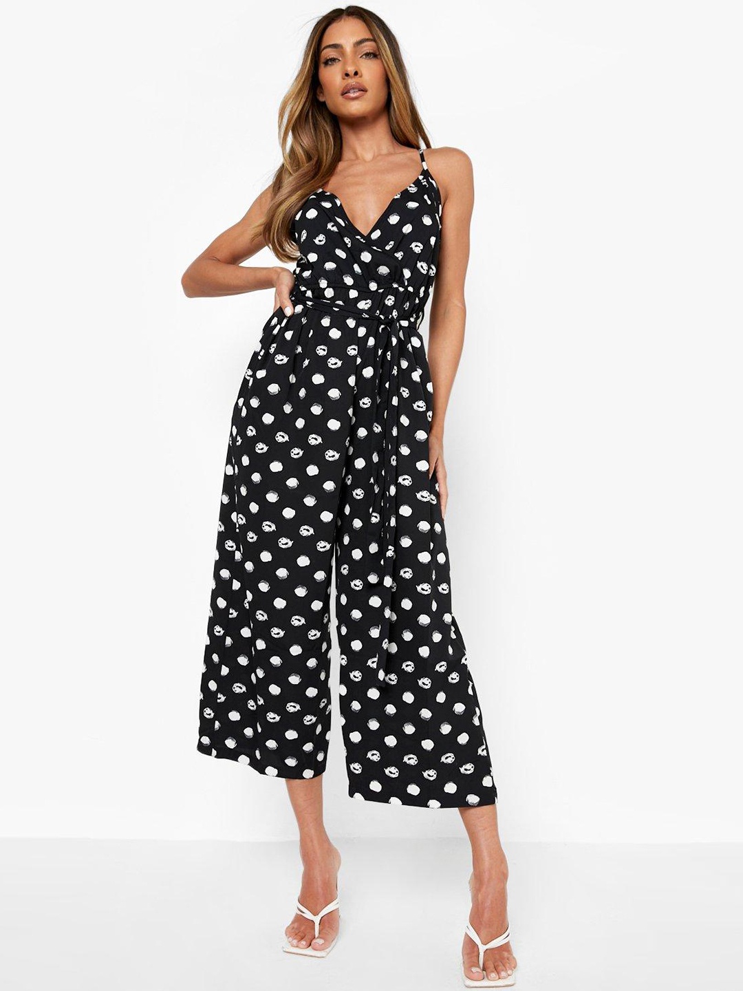 

Boohoo Black & White Polka Dot Printed Culotte Jumpsuit