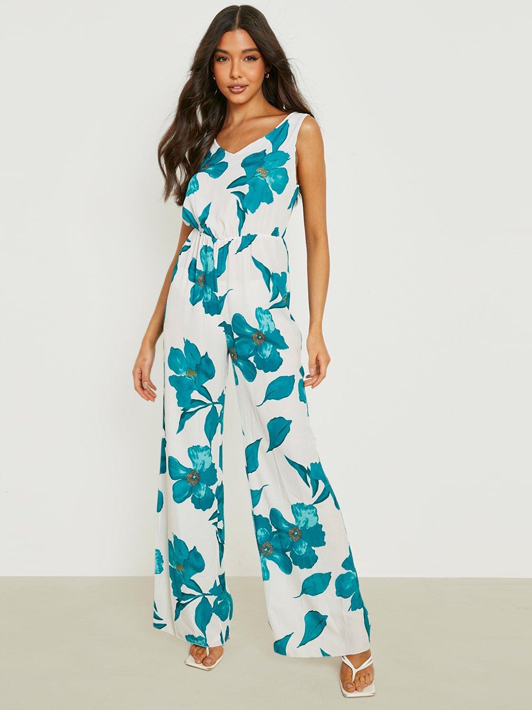 

Boohoo Teal Blue & White Floral Printed Basic Jumpsuit
