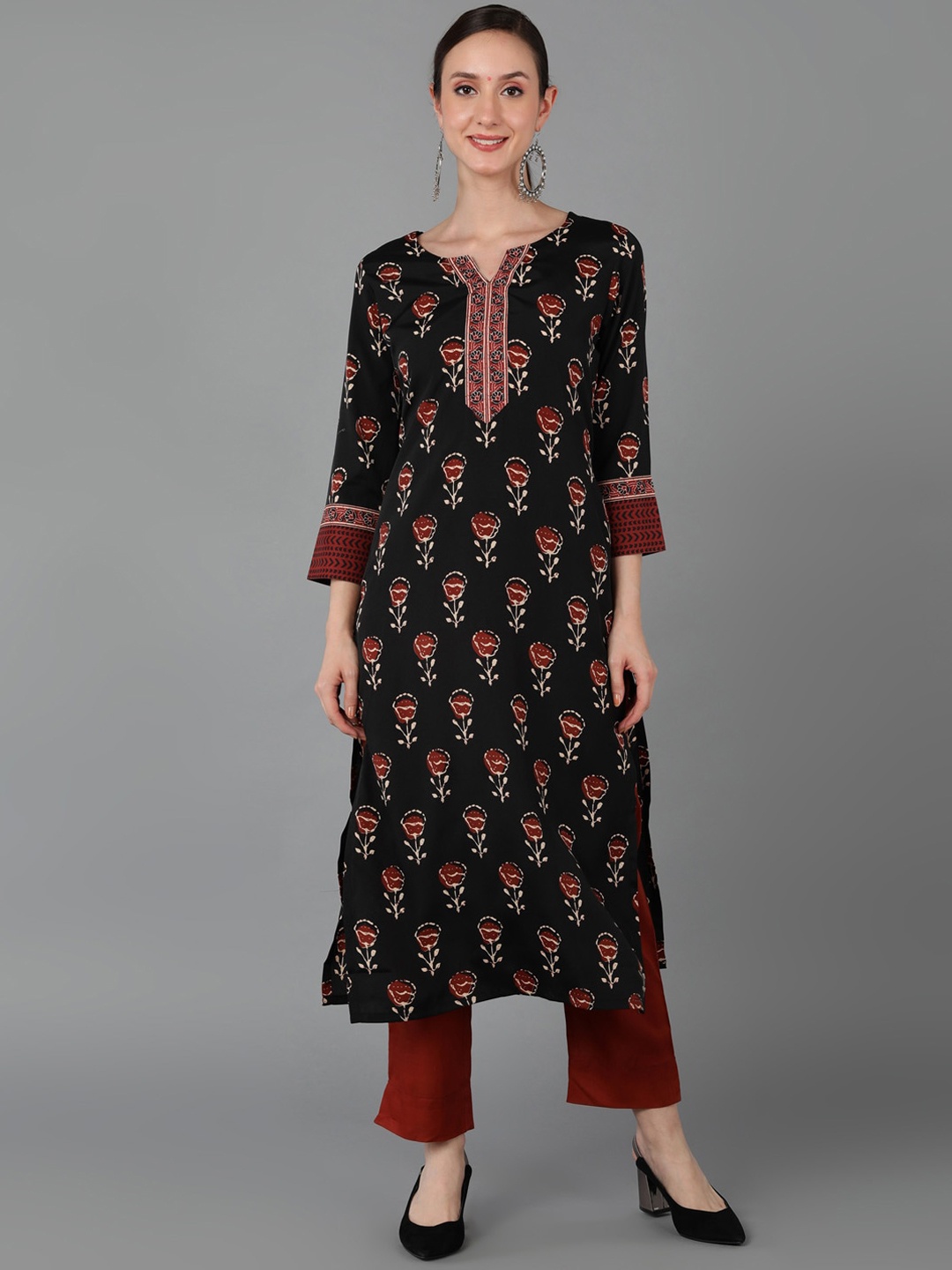 

AHIKA Floral Printed Polyester Kurta, Black