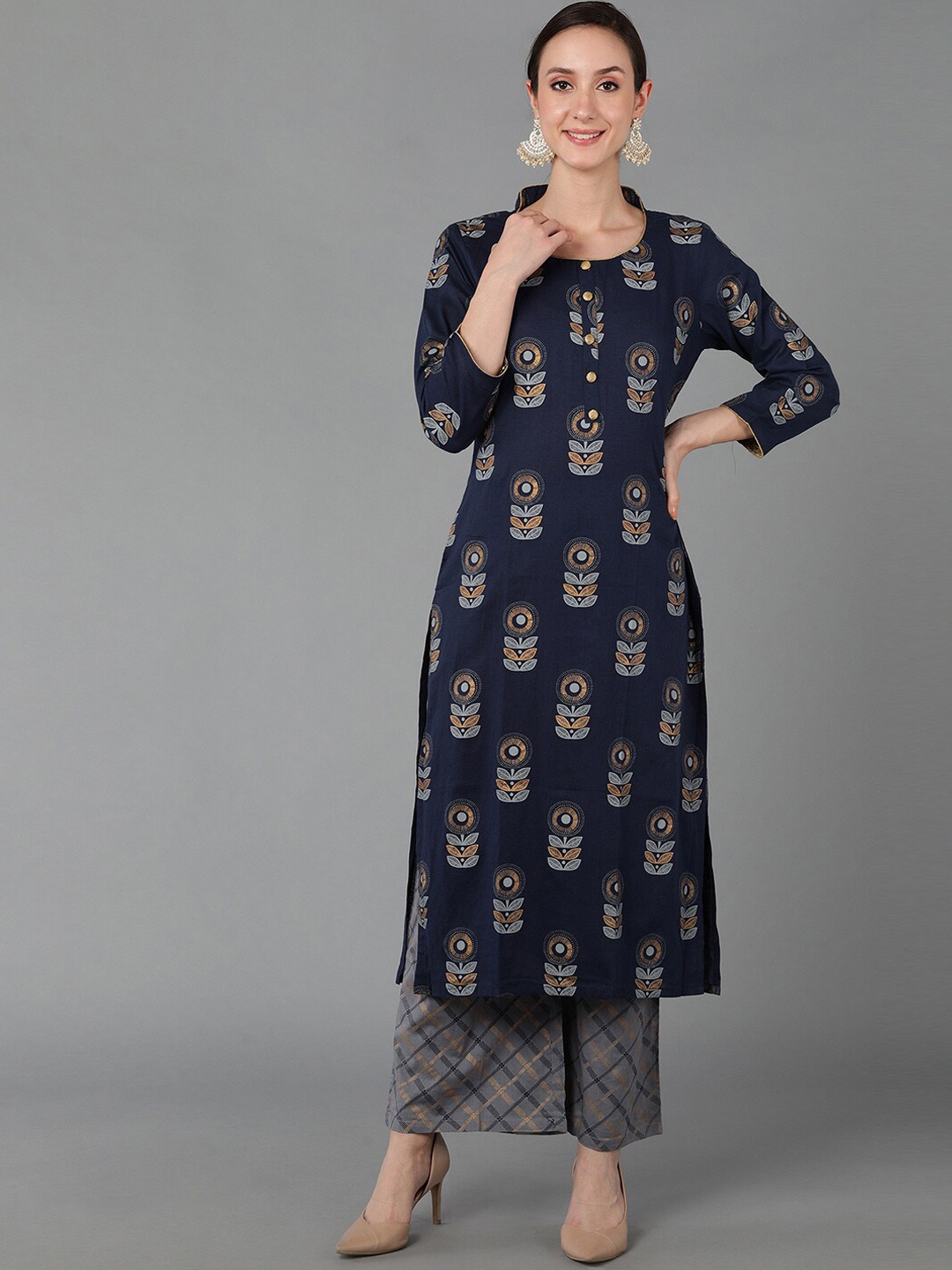 

AHIKA Women Navy Blue Ethnic Motifs Printed Pure Cotton Kurta with Palazzos