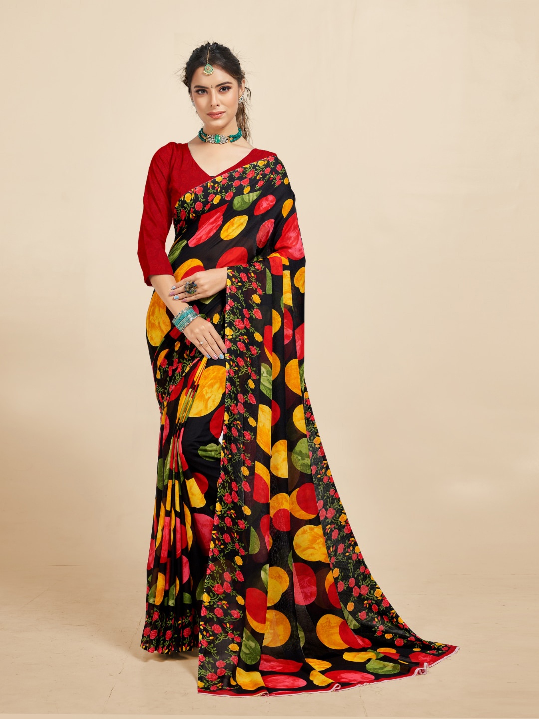 

Ambuja International Black & Red Geometric Printed Saree