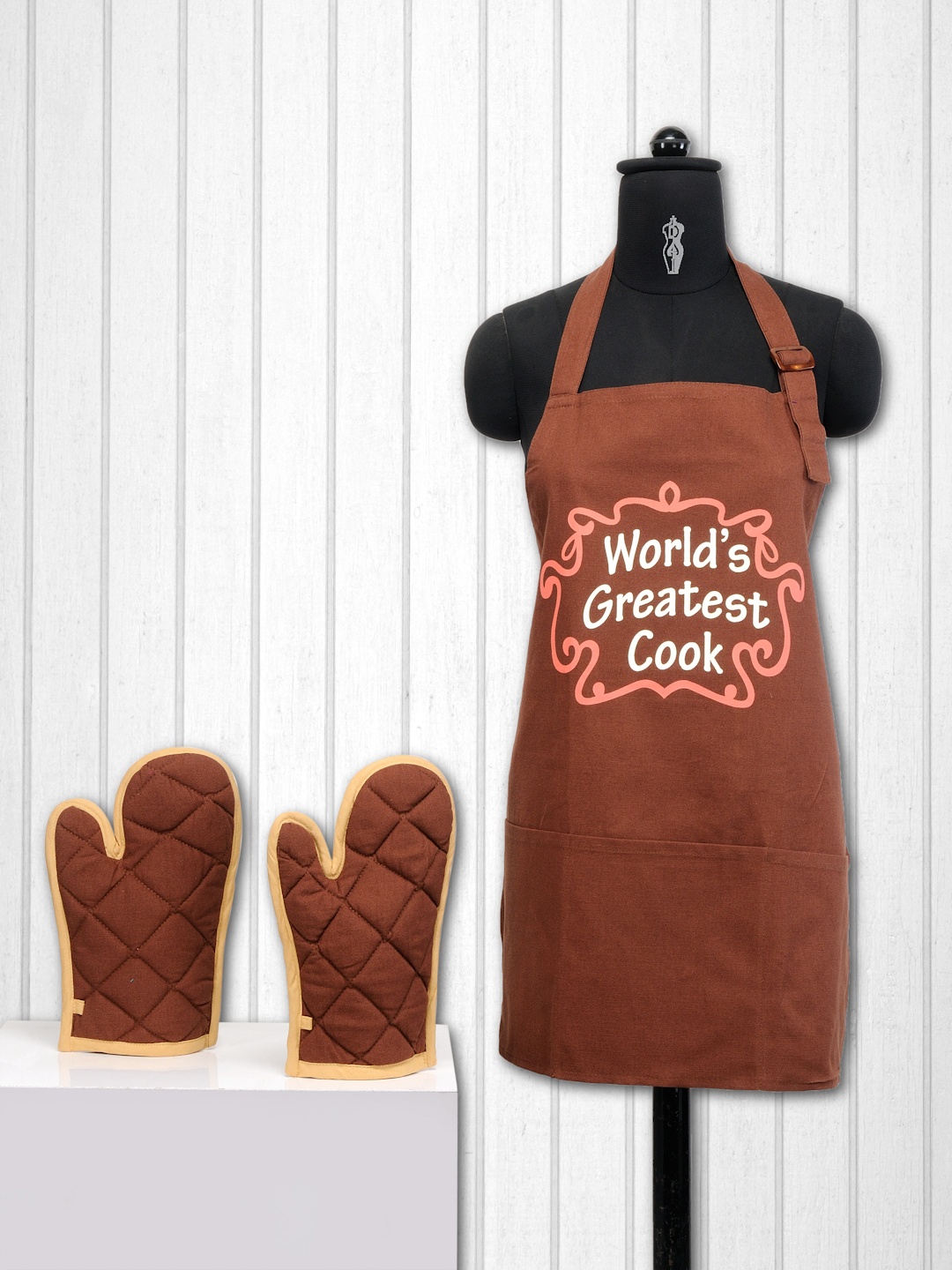 

SWAYAM Brown Cotton Kitchen Linen Set