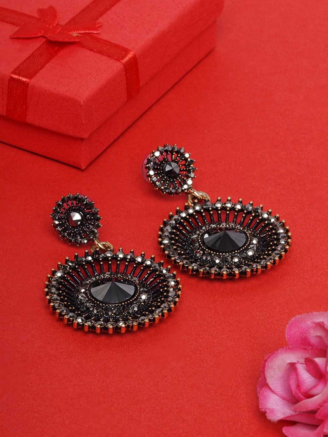 

DIVA WALK Gold-Toned & Gold-Plated Circular Chandbalis Earrings