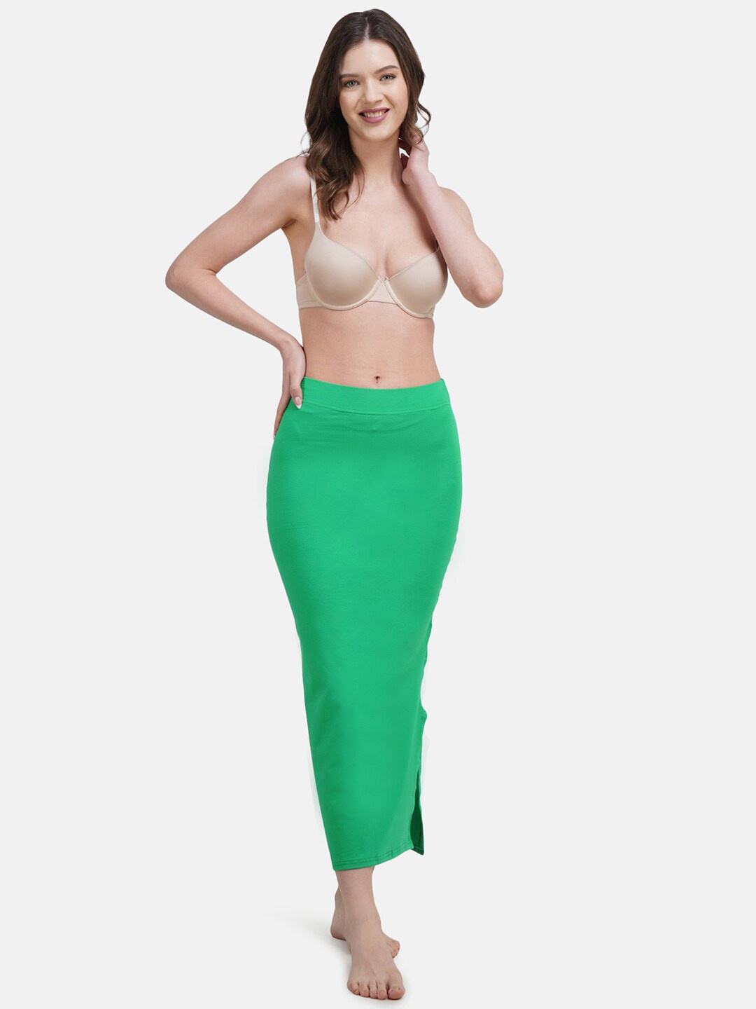 

Hill Islands Premium Green Saree Shapewear