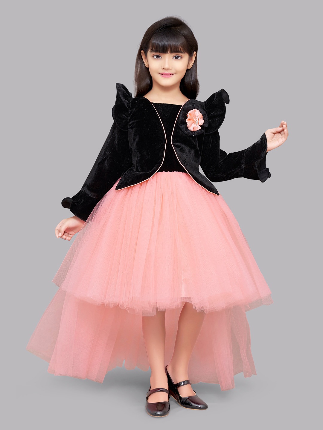 

Pink Chick Black Velvet Maxi Maxi Dress