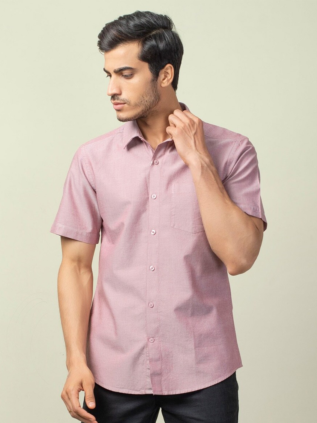 

Fabindia Men Pink Slim Fit Cotton Casual Shirt