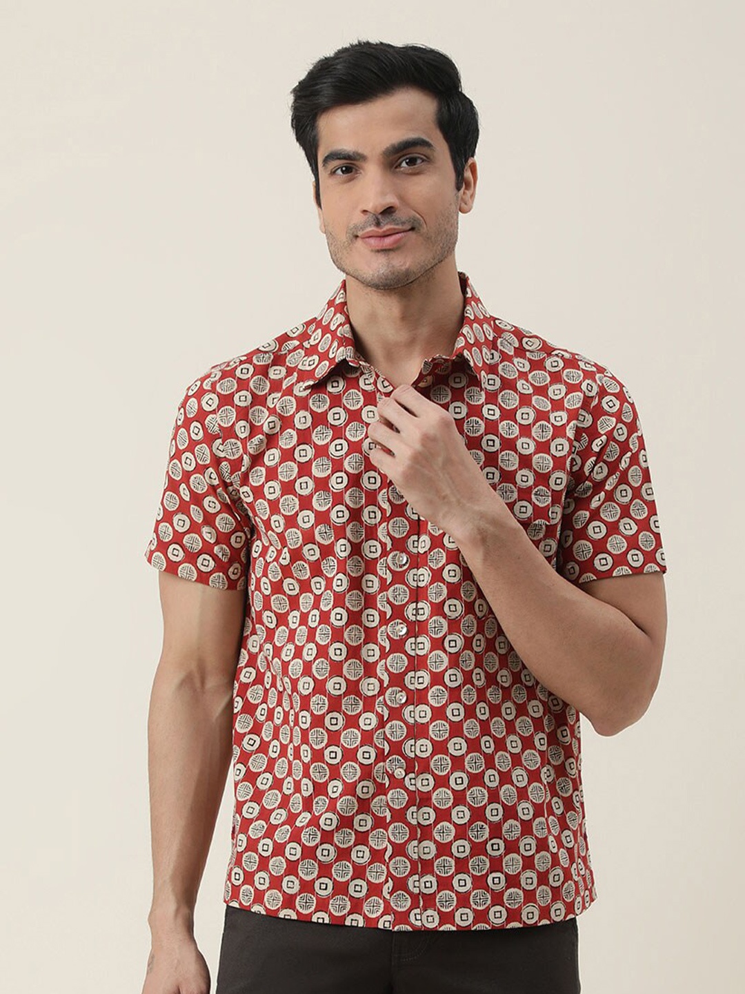 

Fabindia Men Comfort Printed Cotton Casual Shirt, Red