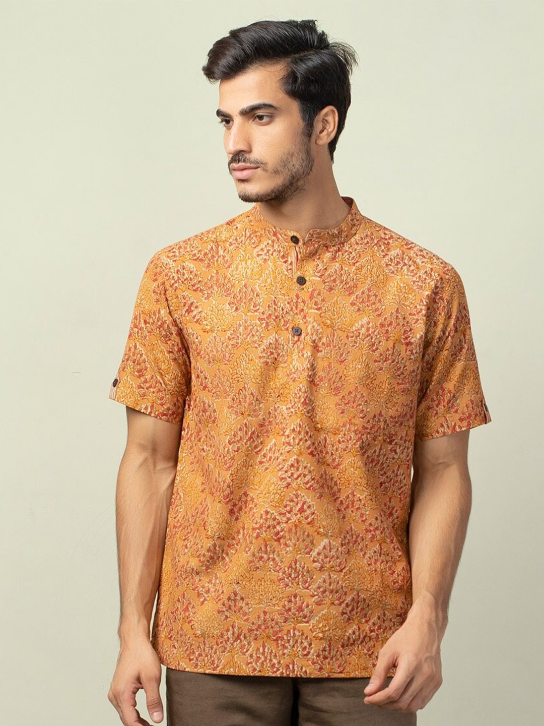 

Fabindia Men Comfort Floral Printed Cotton Casual Shirt, Mustard