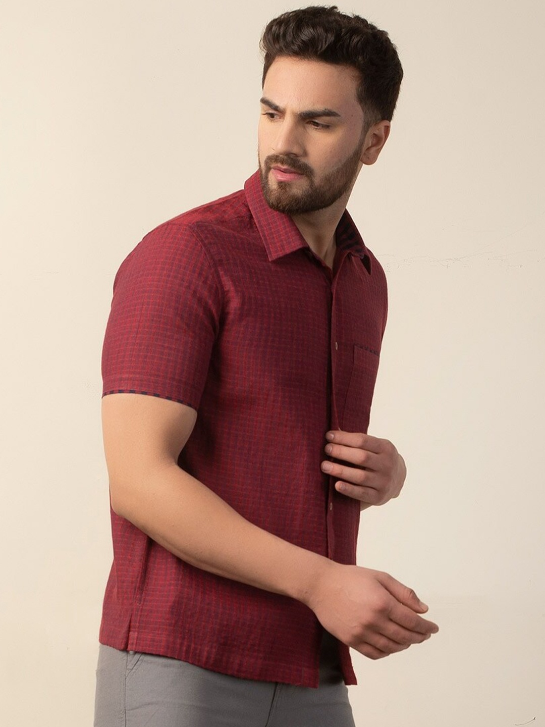 

Fabindia Men Comfort Checked Cotton Casual Shirt, Maroon