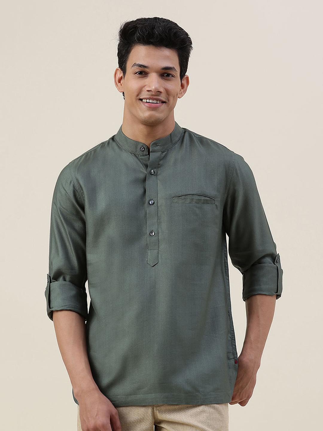 

Fabindia Men Green Slim Fit Casual Shirt