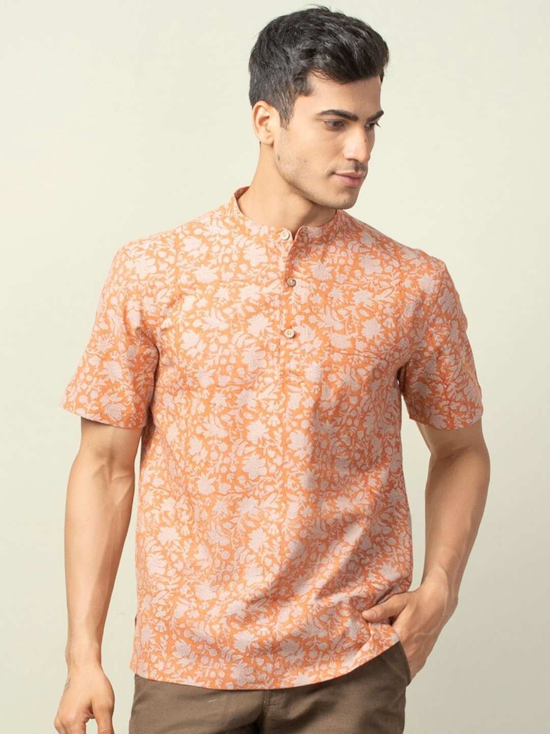 

Fabindia Men Comfort Floral Printed Cotton Casual Shirt, Orange