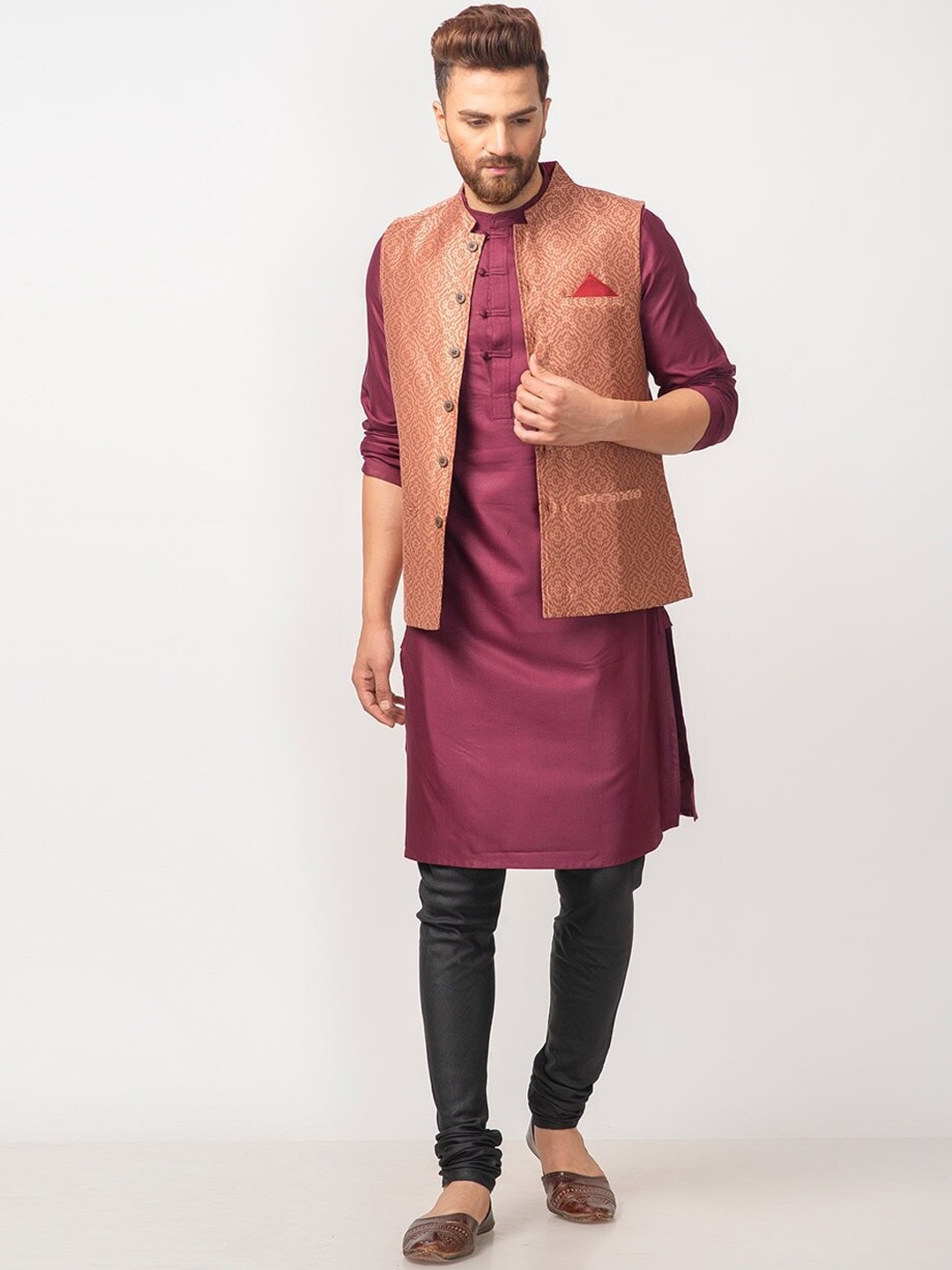 

Fabindia Men Maroon Brocade Nehru Jacket