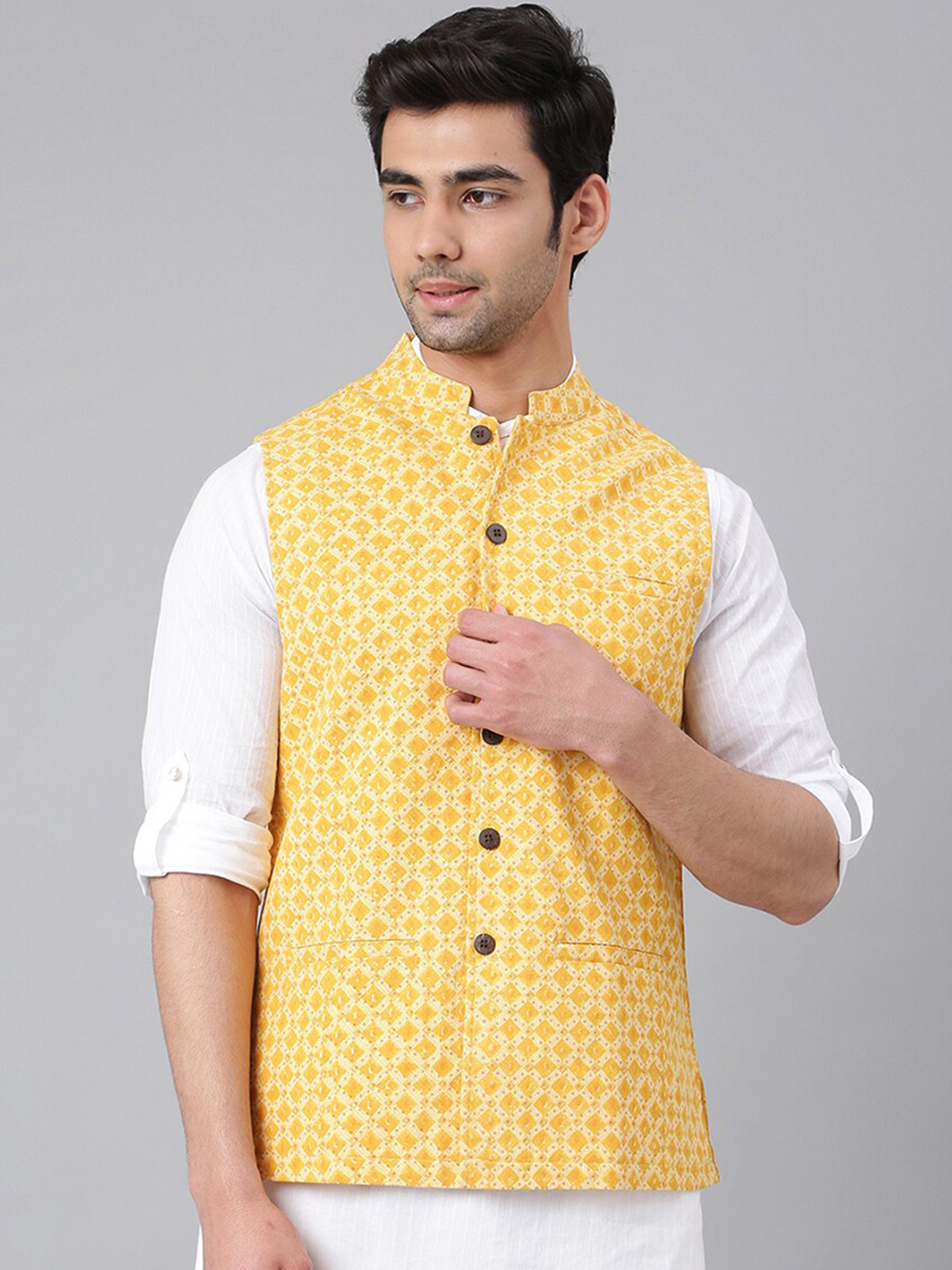 

Fabindia Men Yellow Printed Cotton Nehru Jackets
