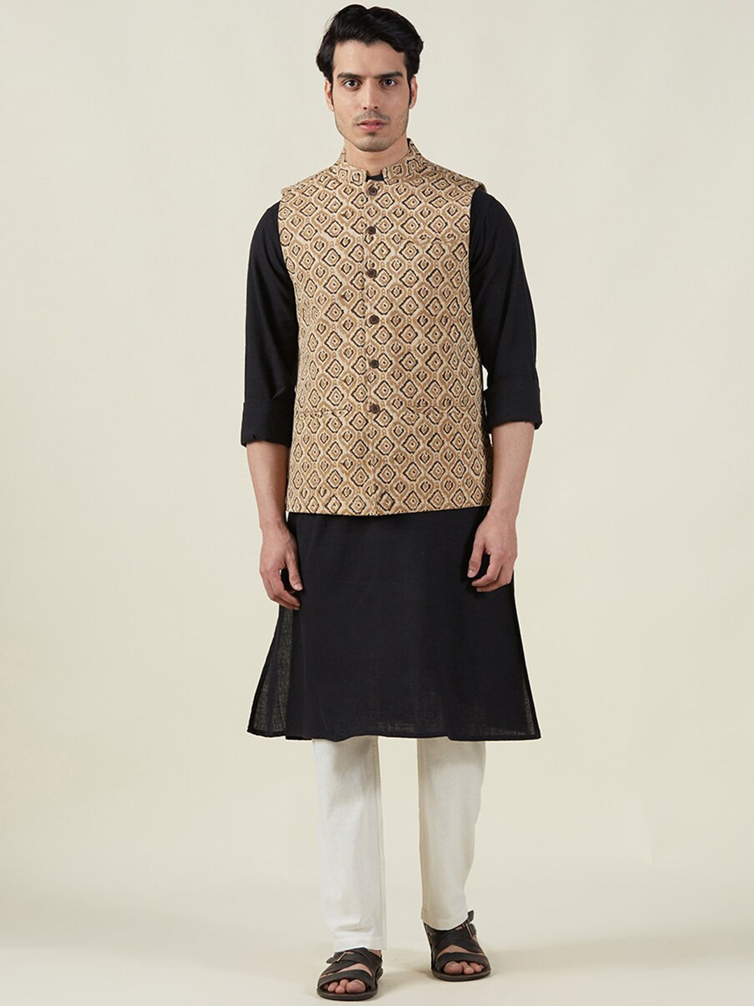 

Fabindia Men Beige Printed Cotton Nehru Jackets