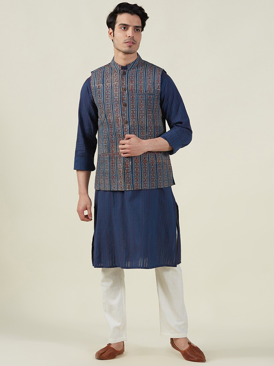 

Fabindia Men Blue Printed Cotton Nehru Jackets