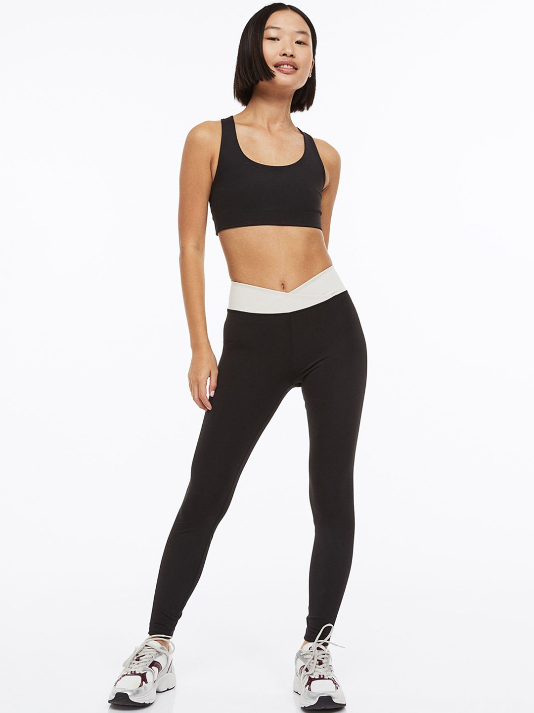 

H&M Women Black Wrapover-Waist Sports Tights