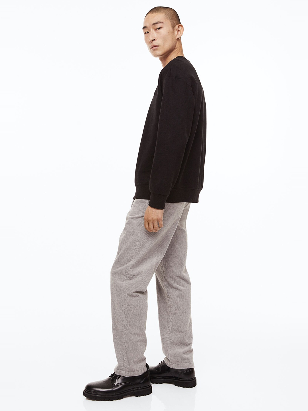 

H&M Relaxed Fit Appliqud Sweatshirt, Black