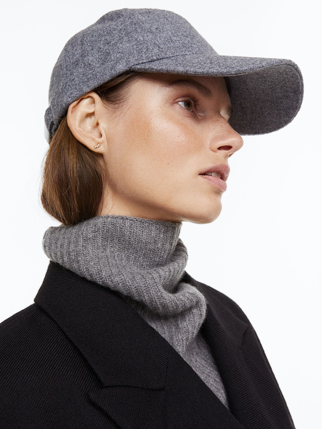 

H&M Women Grey Wool-Blend Cap