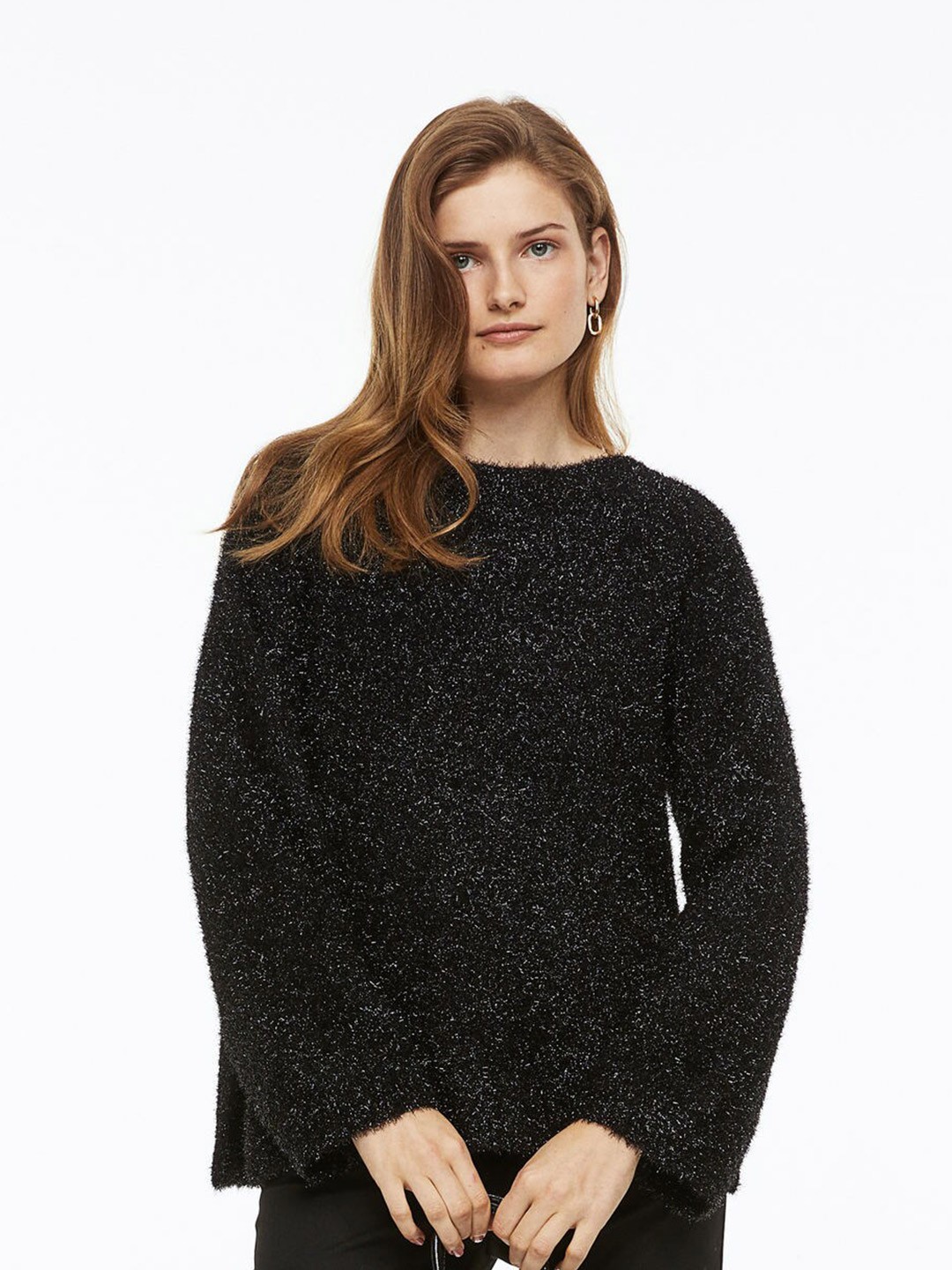 

H&M Women Black Oversized Fluffy Jumper