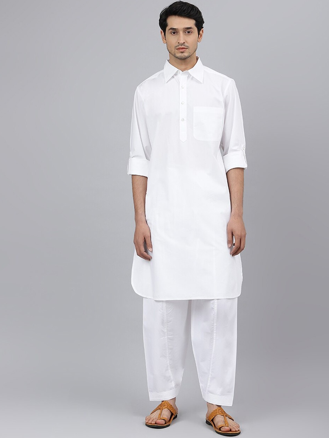 

Fabindia Men White Pure Cotton Kurta with Salwar