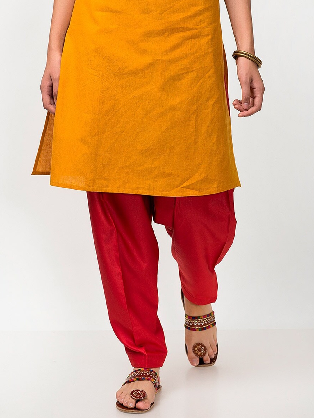 

Fabindia Women Red Regular Fit Loose Fit Salwar