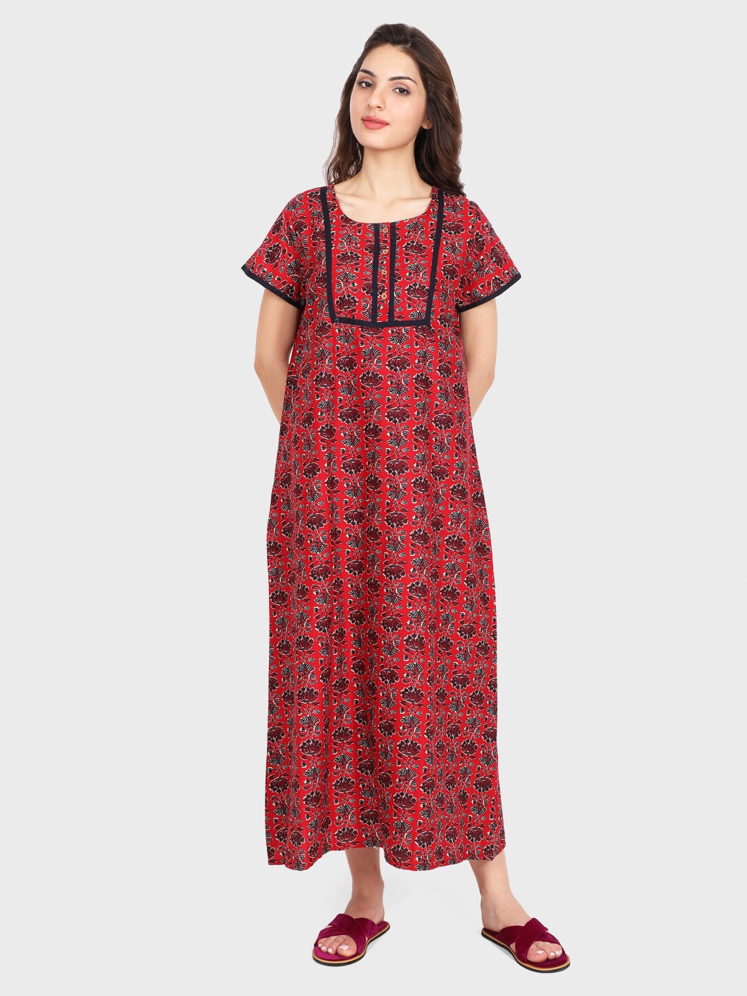 

evolove Maroon Printed Maxi Nightdress