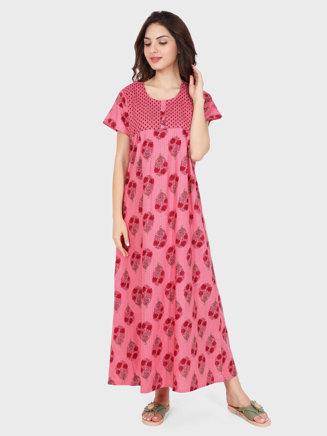 

evolove Peach-Coloured Printed Maxi Nightdress